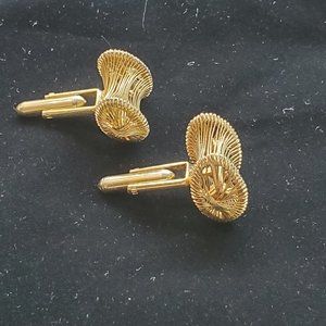 VINTAGE UNUSUAL GOLD TONE CUFF LINKS